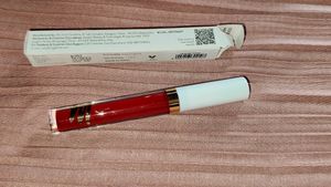 MYGLAMM® LIT Liquid Matte Lipstick