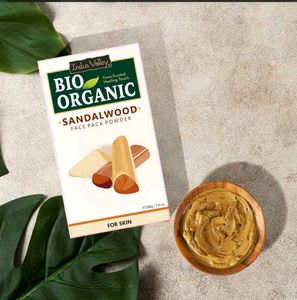 Indus Valley Bio Organic Sandalwood Face Pack