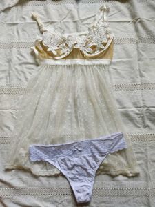 Lace Detail Lingerie Set