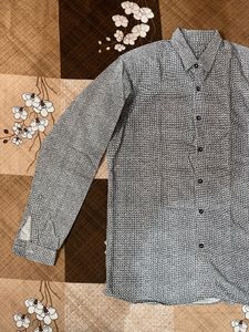 Relaxed Fit Grey Shirt For Men