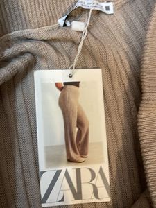 Zara Legging