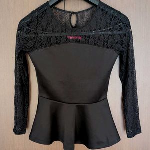 Brand New : Black Lace Sleeve Peplum Top