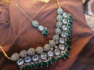 Green Necklace