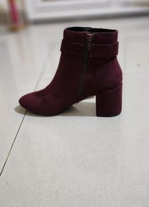 Dorothy Perkins Elegant Burgundy HeeledBoots