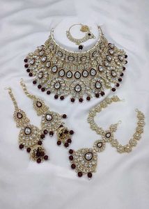 Bridal Kundan Jewelry Set