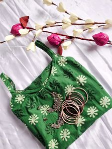 Y2k Green sleevless kurti