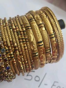 Pretty  Bangles 😍 😘 🦋