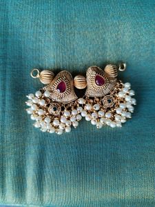 Vintage Style Gold Tone & Pearl Pendant