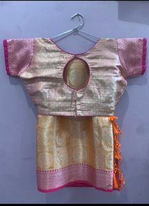 New Contrast Wedding Pattu Saree With Blouse