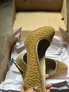 Golden Bridal Heels. Will Fit Size 38-39