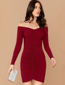 Chic Burgundy Bodycon Dress