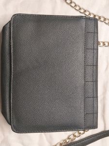 Sling bag Slightly Imperfect