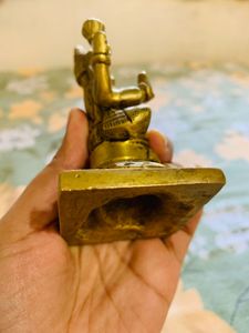 Lord Lakshmi Idol 🕊️
