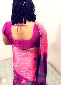 beautiful saree 🤩❤ With 3 Lightly Padded Bra