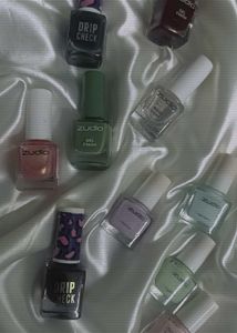 Mystry Nail 💅🏻 Polish Kit 💁🏻‍♀️