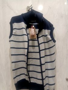 Good Quality Sleevless Jacket Brought For My Broth