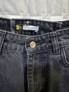 Off Duty Black Jeans