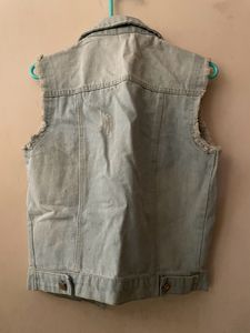 Half Sleeves Denim Jacket