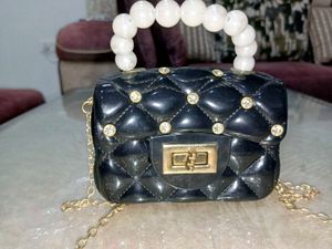 Black Tiny Sling Bag