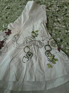 White Skrit