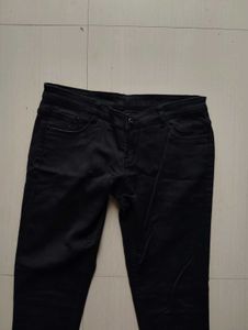 Black Skinny Jeans