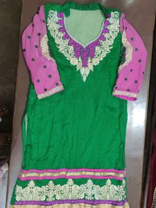 Green Embroidered Kurta