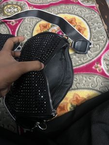 Crossbody Sling Bag With Pack Of Combo Coin Pouch