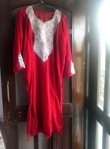 Embroidered pheran from Kashmir