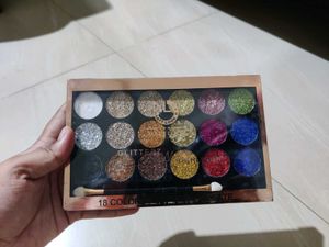Glitter Eyeshadow Palette – 18 Shades