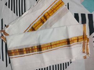 women set mundu