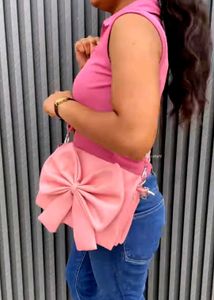 Chic Pink Bow Crossbody Bag