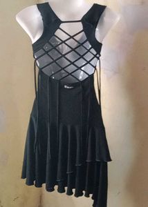 Chic Black Trousers with Zipper Detail,Stylish Top