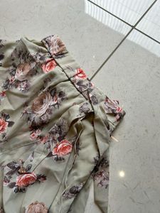 Floral Off-Shoulder Ruffle Top