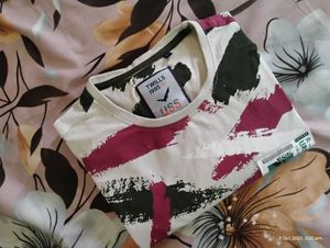 Twills 1995 Abstract Print T-Shirt – Trendy Casual