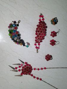 Red And Multi Jewellery Set