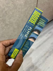 HAIR FLYAWAY FIX from Moxie Beauty