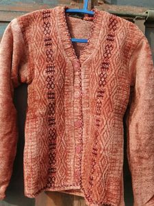 Elegant Patterned Cardigan