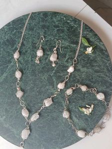 Quartz Jewelry Set