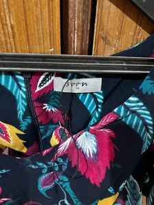 splash Floral Print Cold Shoulder Dress