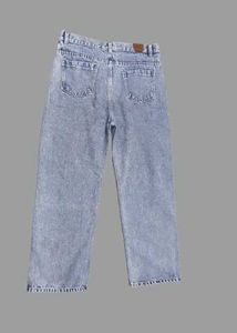 Light Wash Denim Jeans