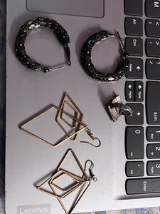 combo of 2 earrings and 1 ring