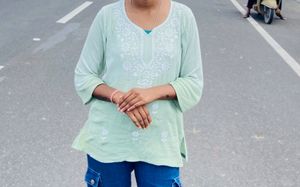 Chikan kari Short Kurti