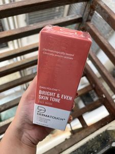 DERMATOUCH Bright &amp; Even Tone Face Wash with Niacinamide, Vitamin E and Kojic Acid | Daily Gentle Face Cleanser For Tan, Pigmentation, Uneven Tone - 70G