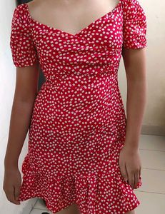 SHEIN Daisy Print Red Dress🍒🍷🎀