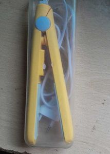 Mini Yellow Hair Straightener