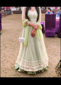 Elegant Light Green Gown