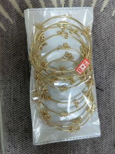 Set of 8 new Gold plated Bangles