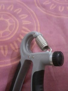 Hand Gripper 10kg To 40kg By HIS