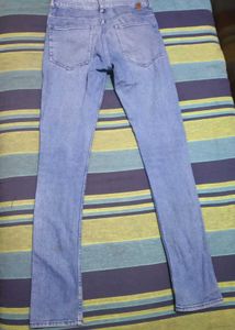 Men Skinny Fit Blue Jeans 28 Inches