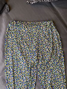 streacbl Flared bottoms